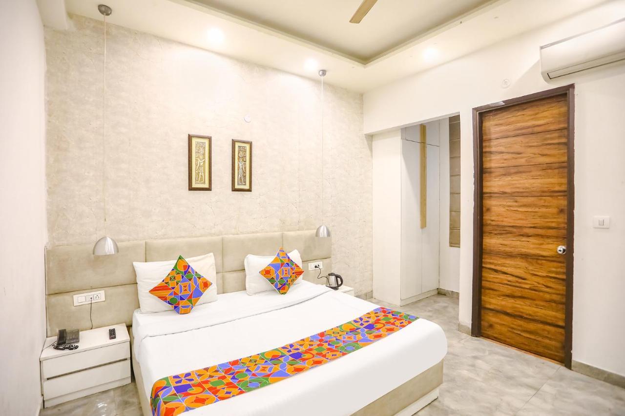 Fabhotel F9 Sector 19 Noida Luaran gambar