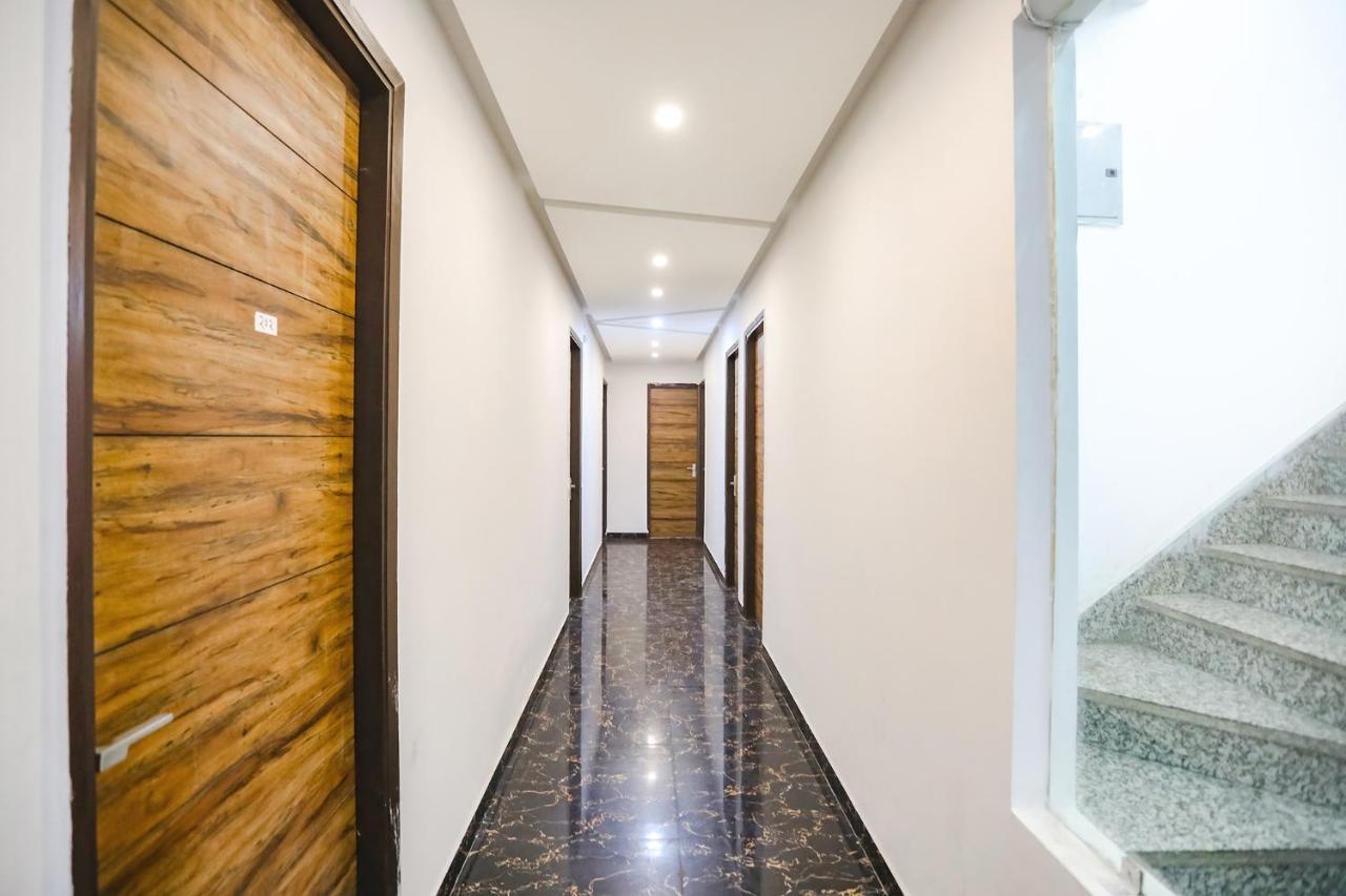 Fabhotel F9 Sector 19 Noida Luaran gambar