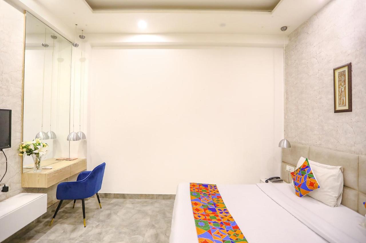 Fabhotel F9 Sector 19 Noida Luaran gambar