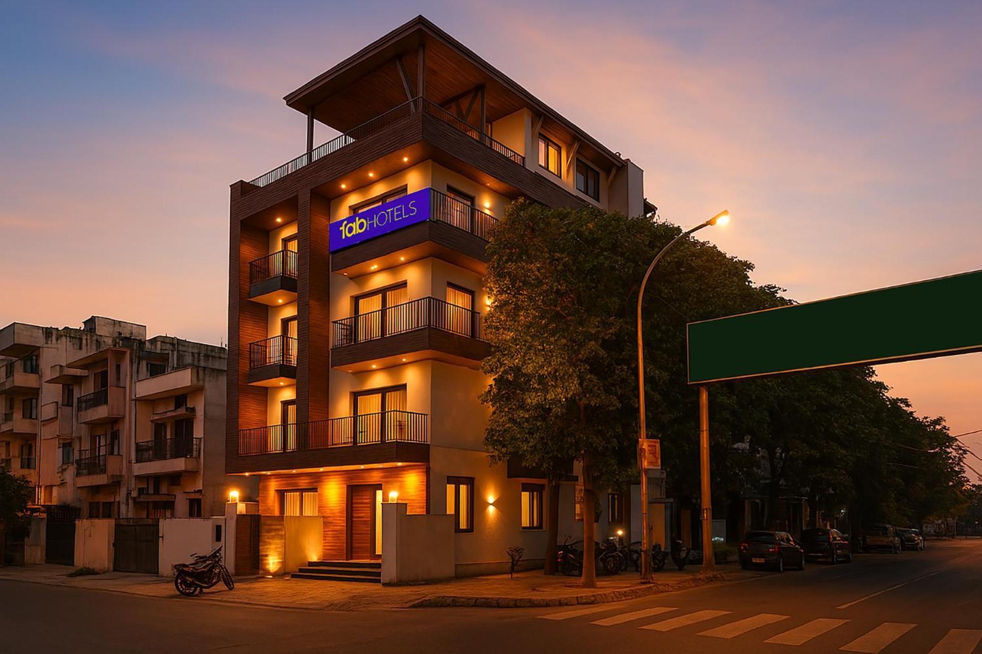 Fabhotel F9 Sector 19 Noida Luaran gambar